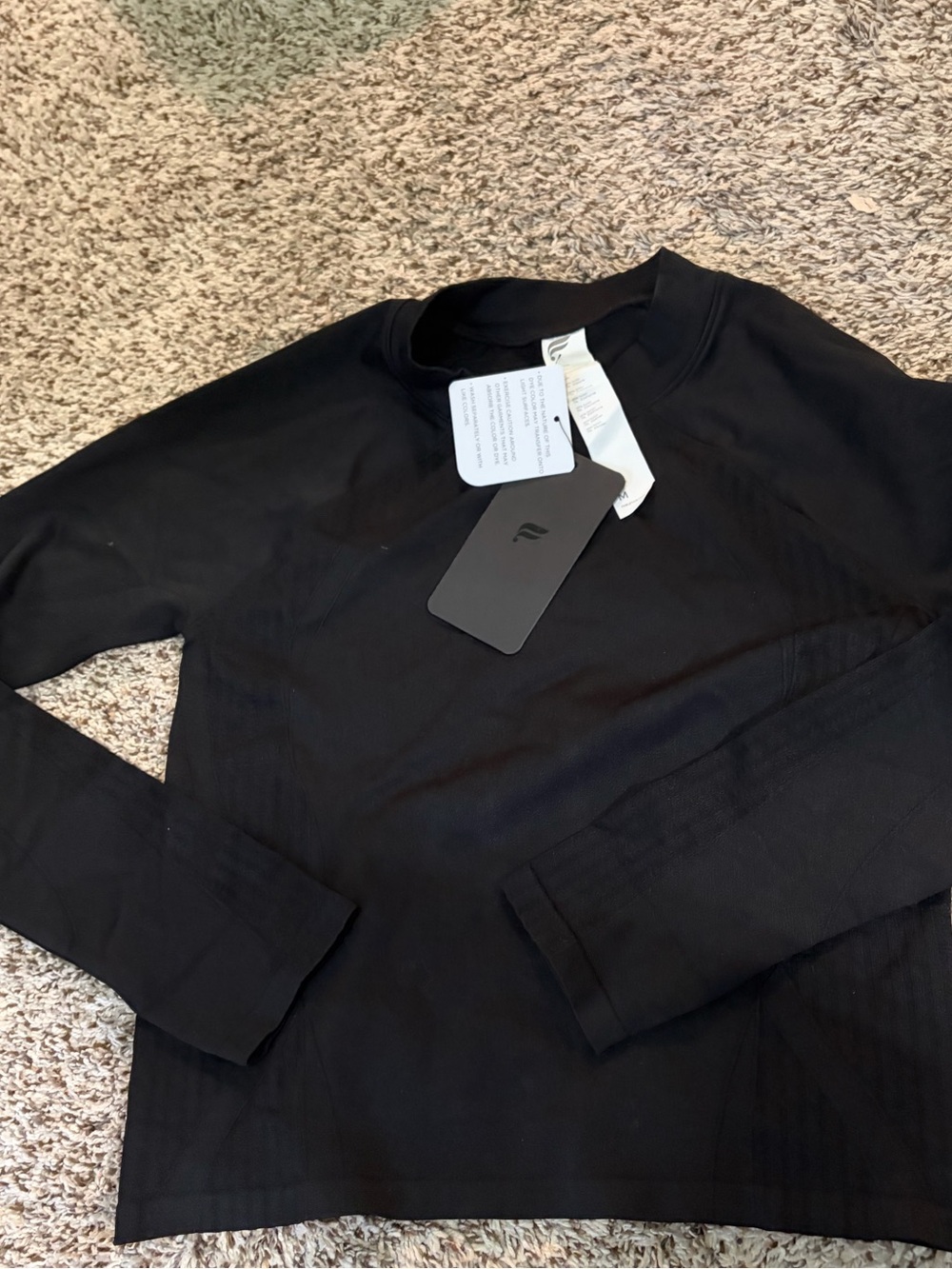 Fabletic's Women's  Black Long-Sleeve workout Shirt